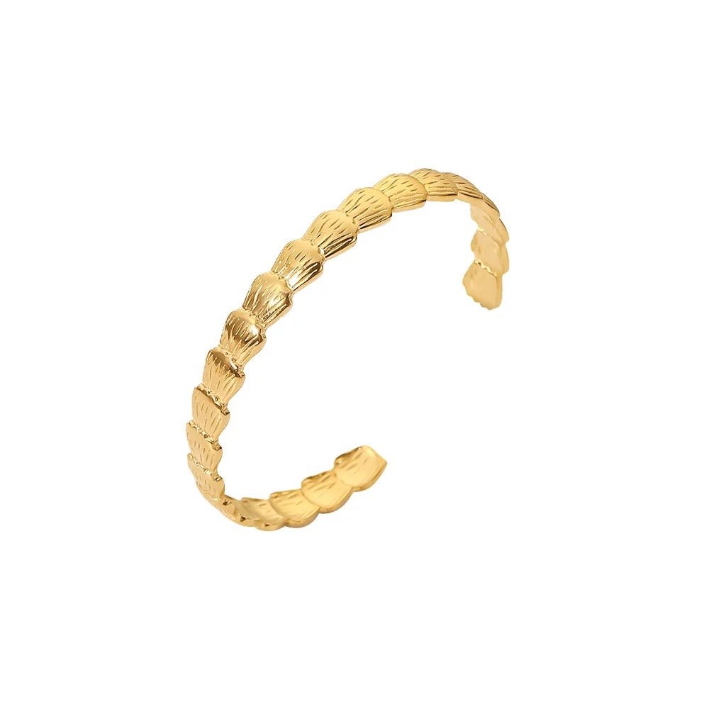 Gold Shell Cuff Bracelet - Calilo Australia