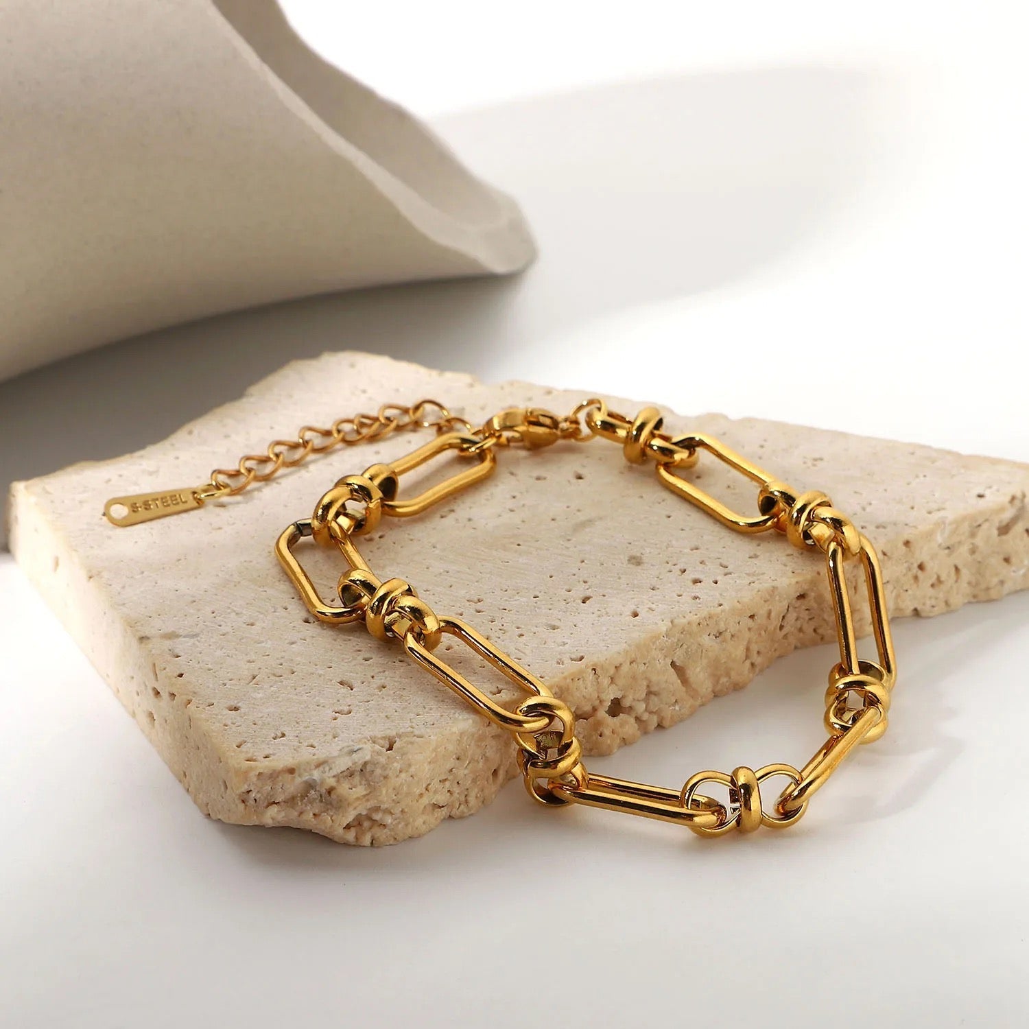 Lianna Gold Bracelet - Calilo Australia